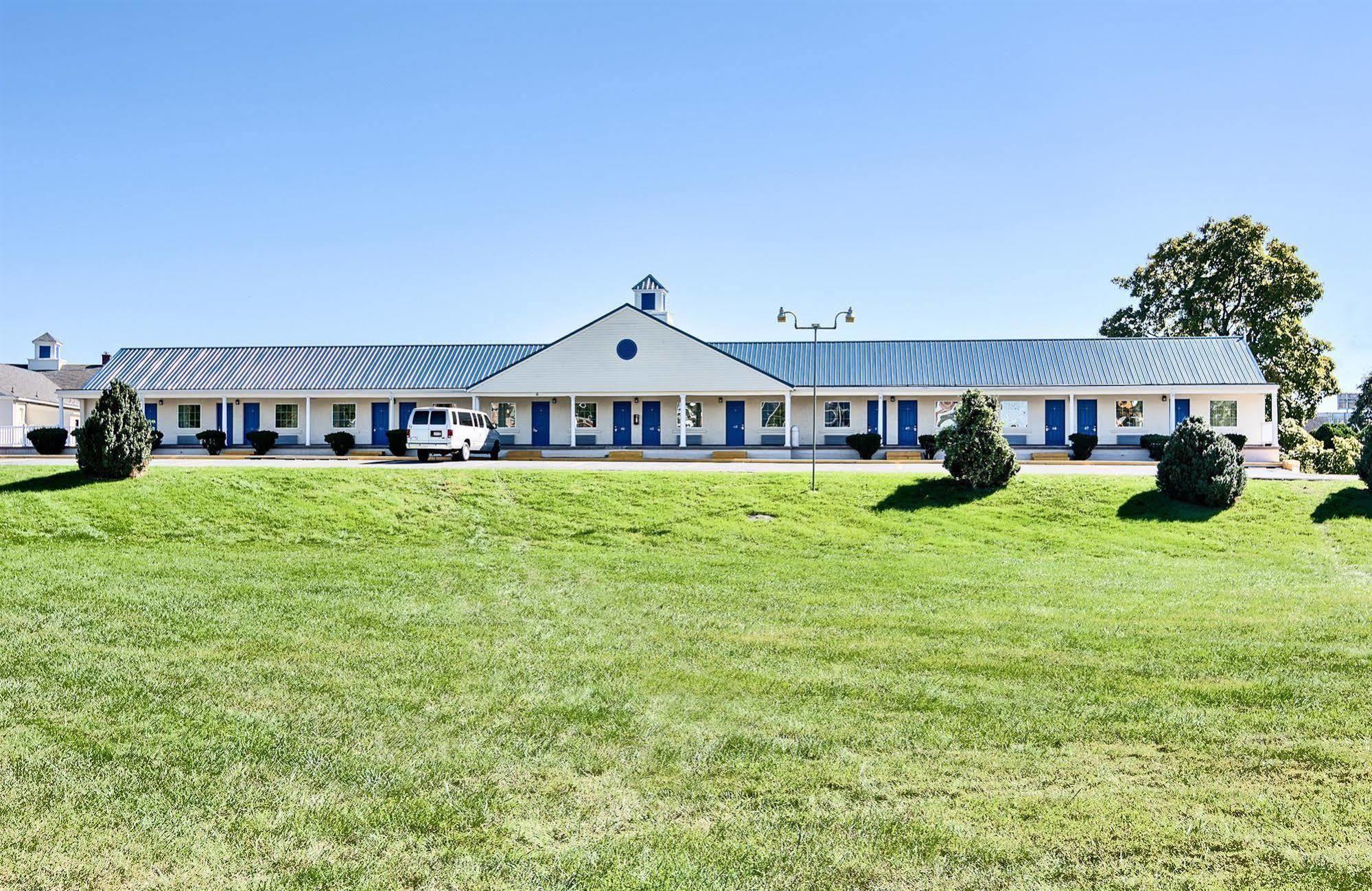Motel 6-Harrisonburg, Va - South Exterior photo